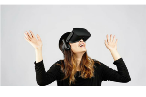 Facebook-planea-lanzar-unas-gafas-de-realidad-virtual-inal%C3%A1mbricas.png