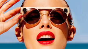 1_PRIMARY_Spectacles3_Campaign-1280x720.jpg